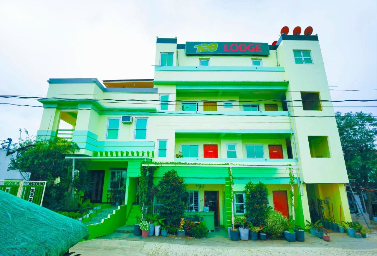 Reddoorz At D128 Lodge Cagayan Valley Tuguegarao City Εξωτερικό φωτογραφία